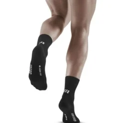 CEP Chaussettes|Chaussettes Running^Classic All Black Socks Mid Cut Noir