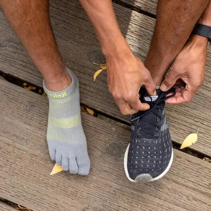 Injinji Chaussettes|Chaussettes Running^Run Light Weight No-show Gris