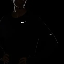 Nike T-shirt Et Manches Longues Running^Dri-Fit Element Crew