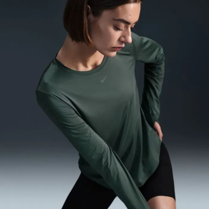 Nike T-shirt Et Manches Longues Running^Dri-FIT One Classic Long Sleeve Tee Vert