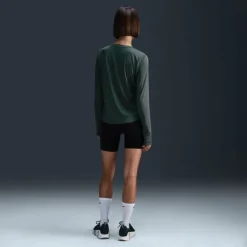 Nike T-shirt Et Manches Longues Running^Dri-FIT One Classic Long Sleeve Tee Vert