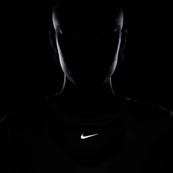 Nike T-shirt Et Manches Longues Running^Dri-FIT One Classic Short Sleeve Tee Blanc