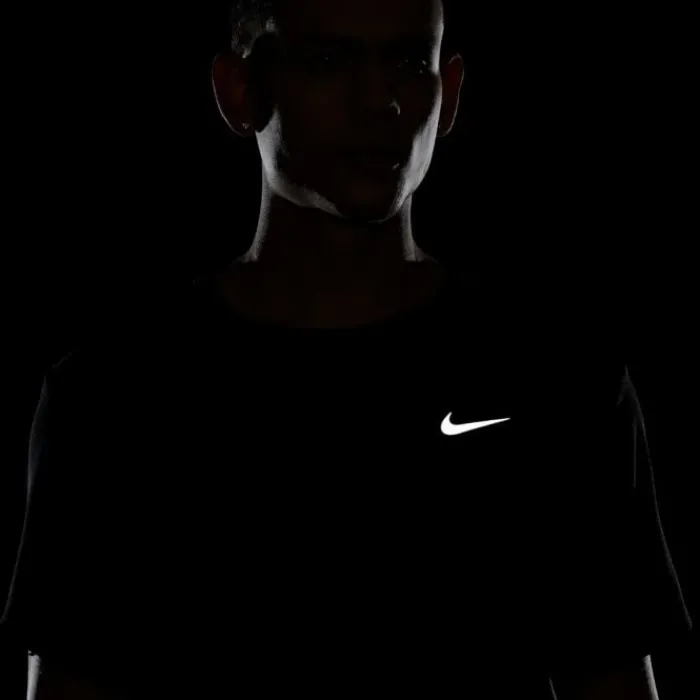 Nike T-shirt Et Manches Longues Running^Dri-Fit UV Miler Short Sleeve Tee Noir
