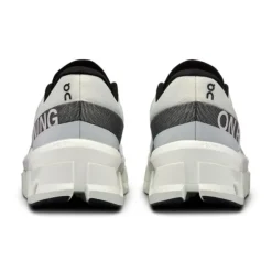 On Chaussures Running Neutre|Chaussures Running Entrainement^Cloudmster 2 Blanc