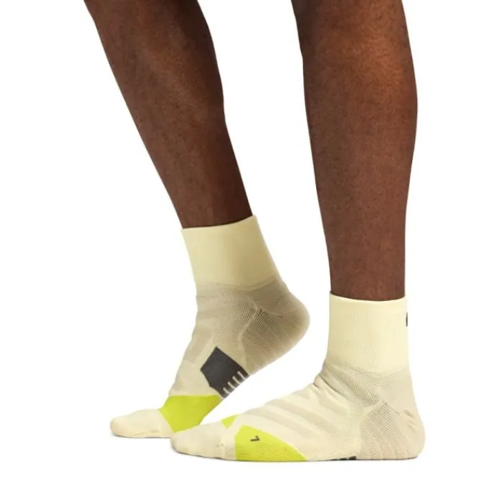 On Chaussettes|Chaussettes Running^Performance Mid Sock Vert