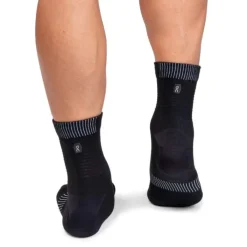 On Chaussettes|Chaussettes Running^Ultralight Mid Sock Noir